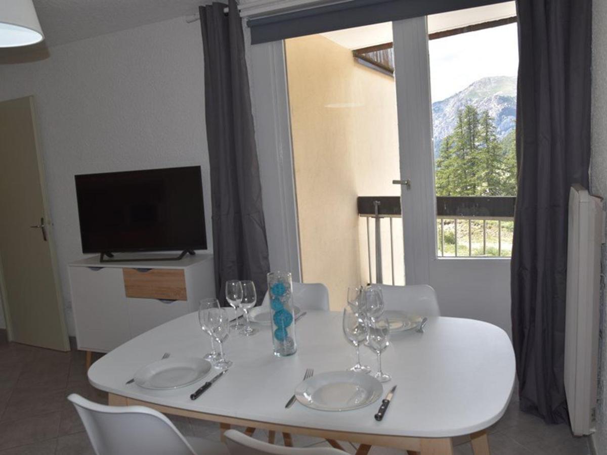 Bel Appartement 2 Pieces Avec Wifi, Parking, Au Pied Des Pistes De Ski A Montgenevre - Fr-1-266-145 Exterior photo